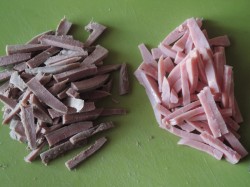 название картинки Салат Фаворит с языком