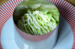 название картинки Фиеста Салат курица маринованные грибы