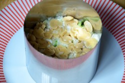 название картинки Фиеста Салат курица маринованные грибы