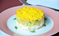 название картинки Фиеста Салат курица маринованные грибы