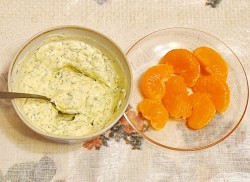 название картинки Салат с гранатами и орехами грецкими