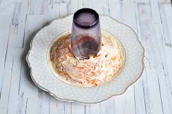 название картинки Салат Гранатовый браслет с курицей классический