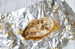 название картинки Салат Гранатовый браслет с курицей классический