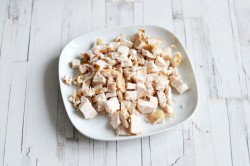 название картинки Салат Гранатовый браслет с курицей классический