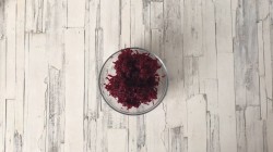 Салат Гранатовый браслет с говядиной