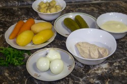 название картинки Салат Грибная поляна с курицей