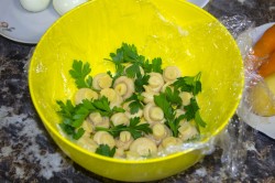 название картинки Салат Грибная поляна с курицей