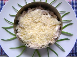 название картинки Салат грибы под шубой