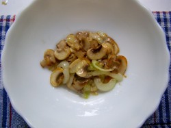 название картинки Салат грибы под шубой