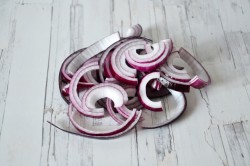 название картинки Салат из авокадо с курицей