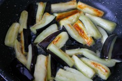 название картинки Салат из баклажан моркови и перца