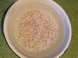 Салат из белой фасоли моркови баклажанов на зиму