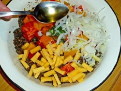 название картинки Салат из чечевицы вкусный и простой