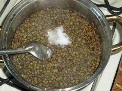 название картинки Салат из чечевицы вкусный и простой