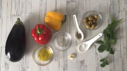 Салат из жареных баклажанов