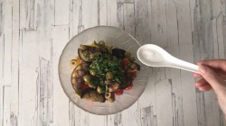 Салат из жареных баклажанов
