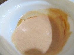 Салат из кильки в томатном соусе