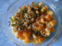 Салат из копченой горбуши с тыквой