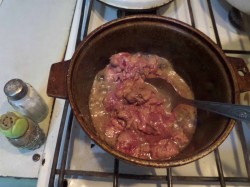 Салат из куриной печени и апельсинов