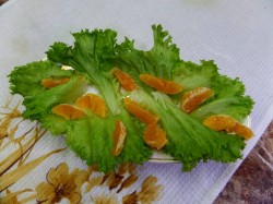 Салат из куриной печени и апельсинов