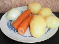 название картинки Салат из копченой куриной грудки с фасолью и огурцами