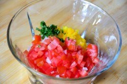 Салат из кускуса и тунца