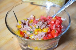 Салат из кускуса и тунца