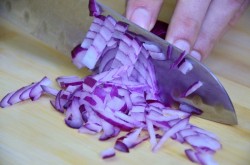 название картинки Салат из кускуса моцареллы и помидор черри