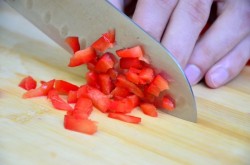 название картинки Салат из кускуса моцареллы и помидор черри