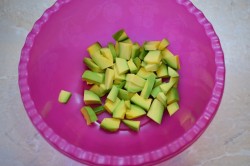 название картинки Салат из огурцов авокадо яйца