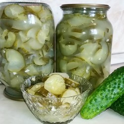 Салат из огурцов лука чеснока на зиму без стерилизации