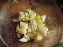 название картинки Салат из окуня с овощами