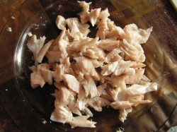 название картинки Салат из окуня с овощами