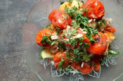 Салат из овощей на мангале