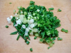 название картинки Салат из печени трески с горошком