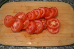 Салат из помидор с соевым соусом