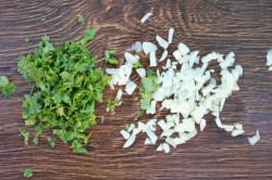 Салат из  помидоров запечённых на мангале