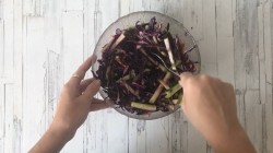 название картинки Салат из синей капусты