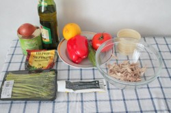 название картинки Салат из спаржи и курицы