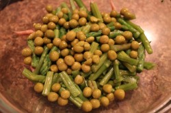 название картинки Салат из спаржи и курицы