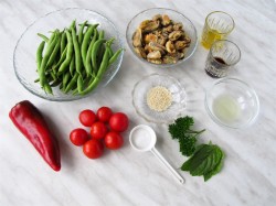 название картинки Салат из стручковой фасоли с мидиями