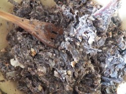 Салат из сушеной баклажановой кожуры - шаг 14