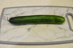 название картинки Салат из свежих огурцов в сметане