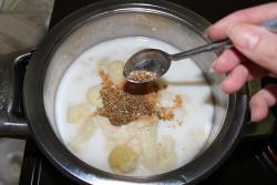 Салат из цветной капусты с горошком и морковью