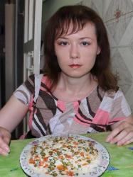 Салат из цветной капусты с горошком и морковью