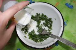 Салат из цветной капусты с горошком и морковью