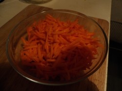 Салат из тыквы с курочкой - шаг 2 Салат из тыквы с курочкой - шаг 2