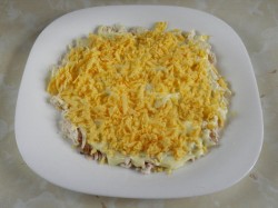 название картинки Салат Изумрудная россыпь с киви и курицей