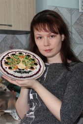 Салат Жар-птица опятами и курицей