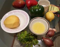 название картинки Салат с манго и луком